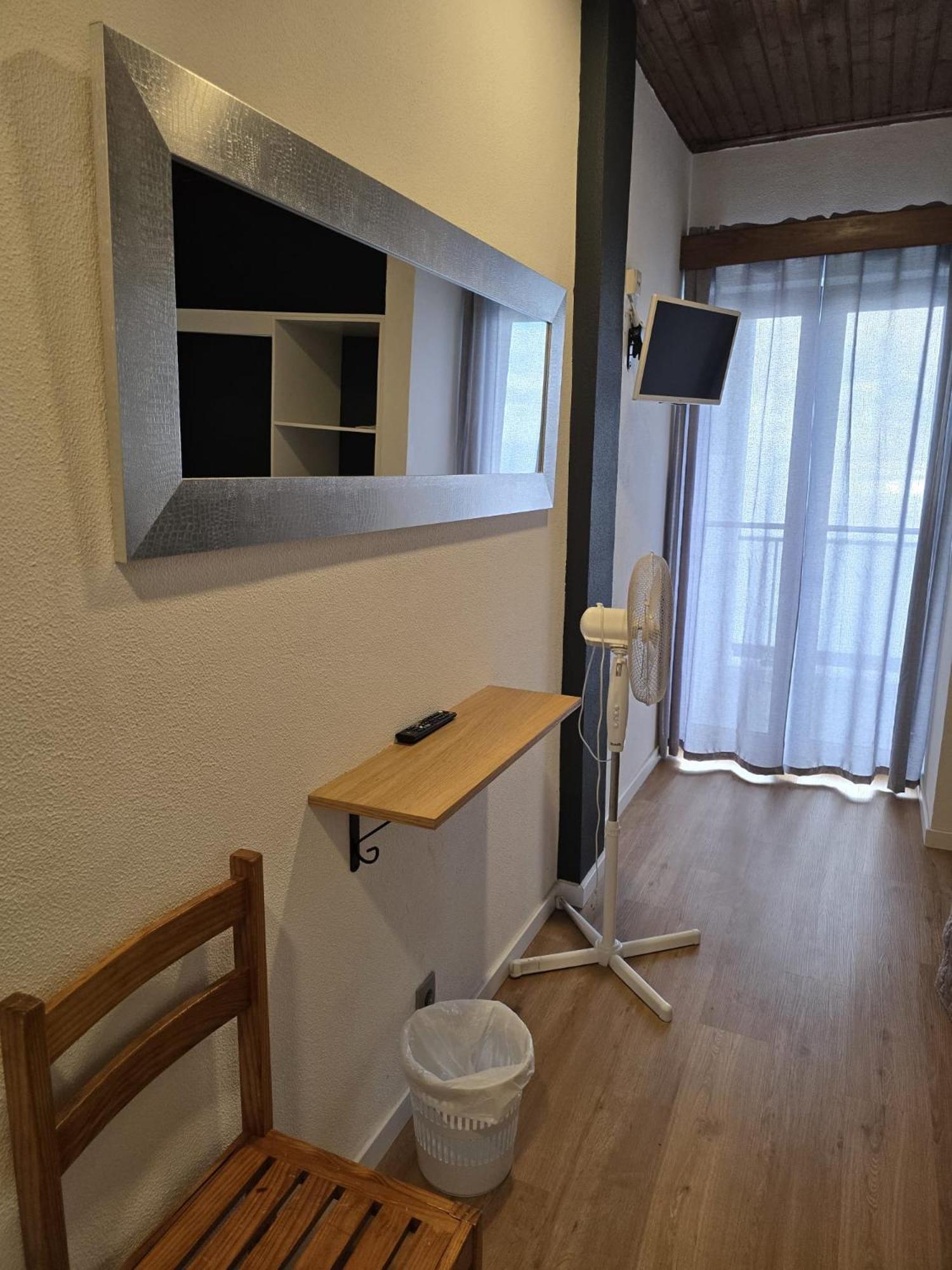 ホテル Al Moniz Água de Pena エクステリア 写真